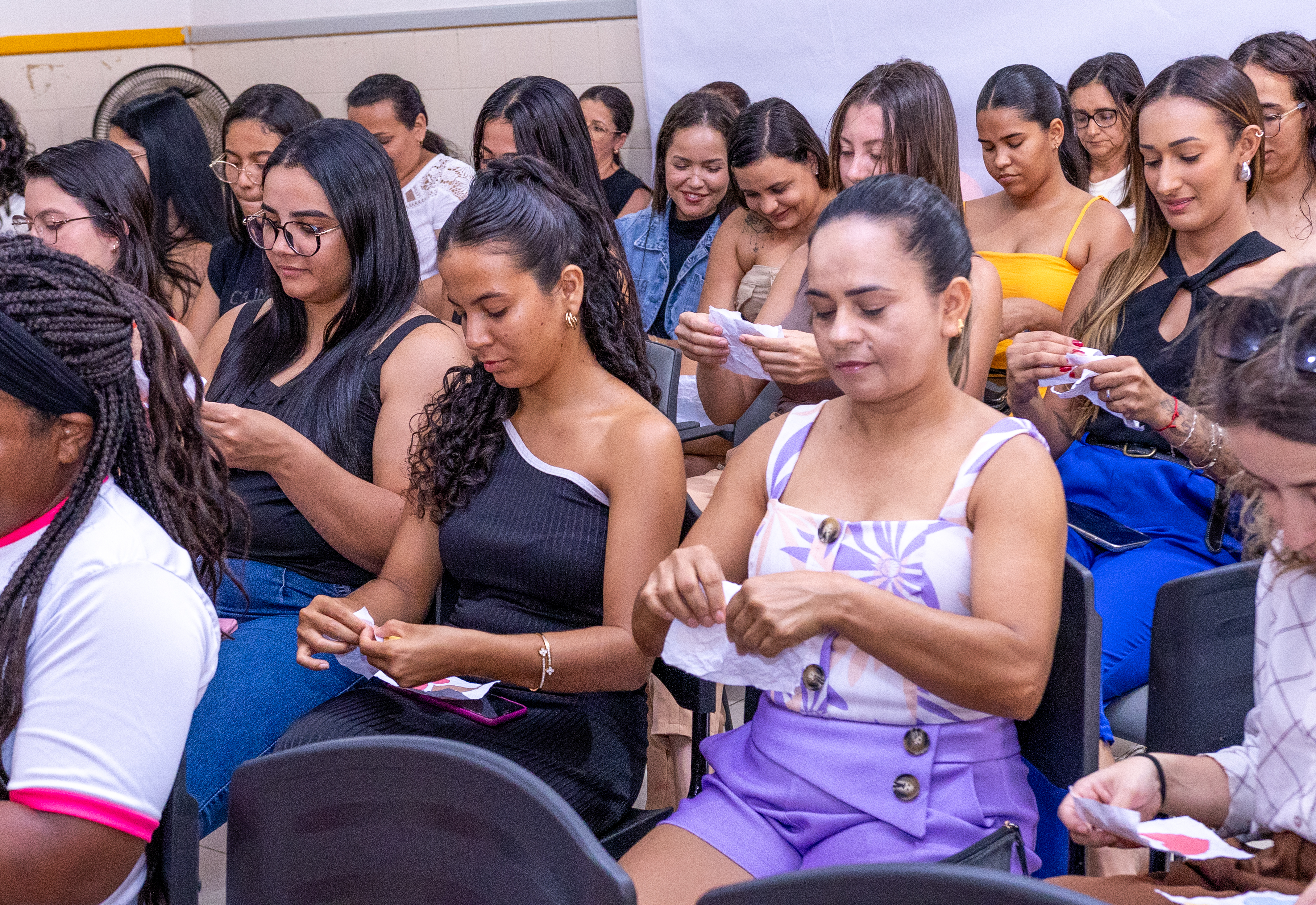 Secretaria de Assistência Social Homenageia Mulheres com Chá da Tarde Especial